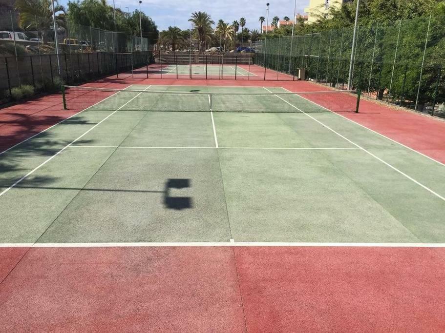 Apartamento Orlando Adeje المظهر الخارجي الصورة